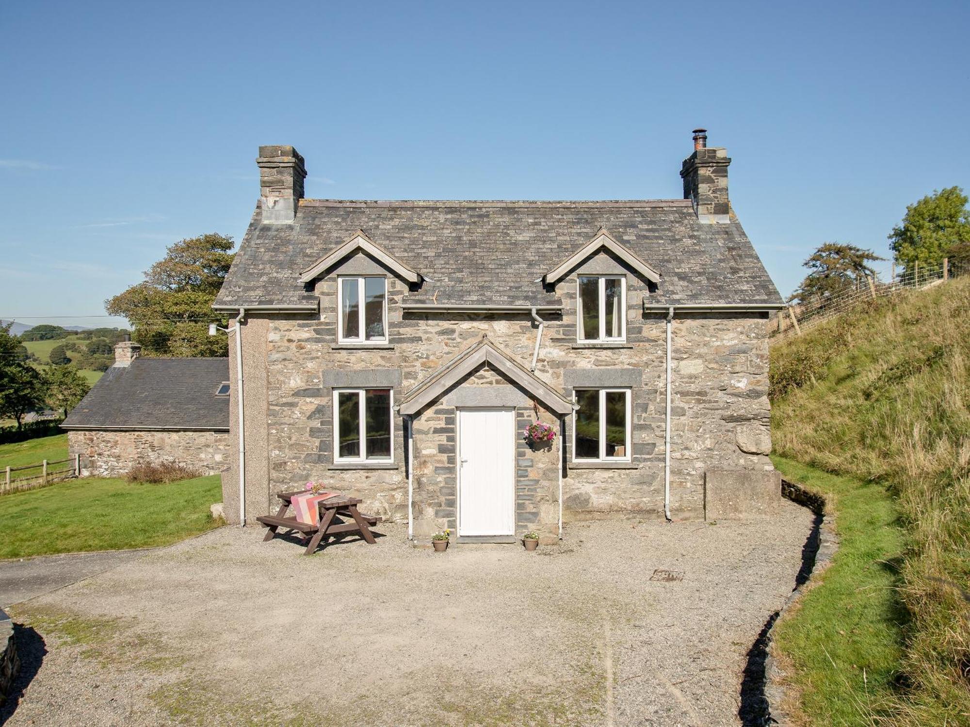 Cefn Bach Villa Capel Garmon Exterior foto
